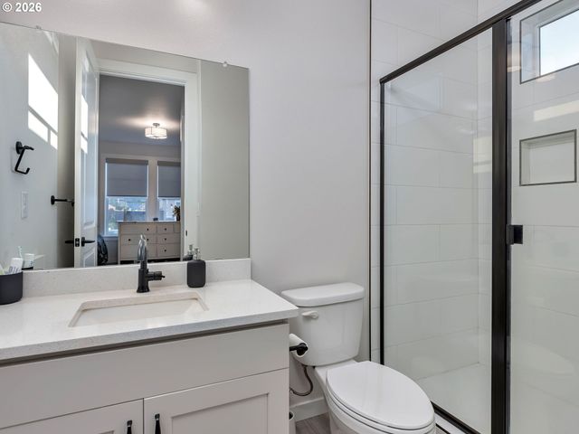 17012 Ne 27TH Ct, Ridgefield, WA 98642