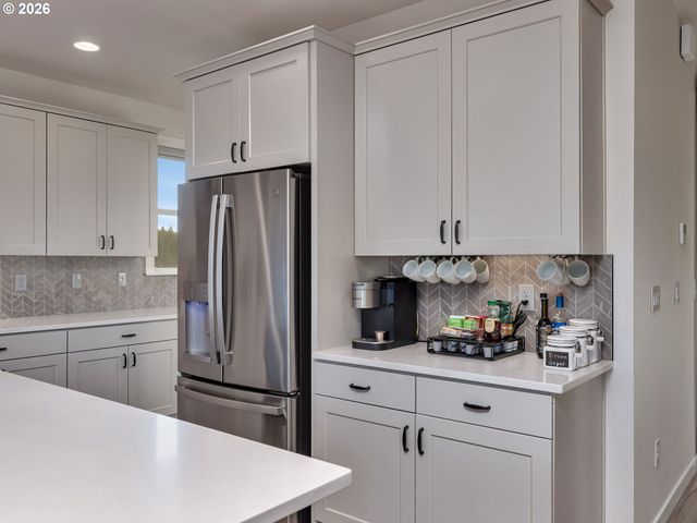 17012 Ne 27TH Ct, Ridgefield, WA 98642