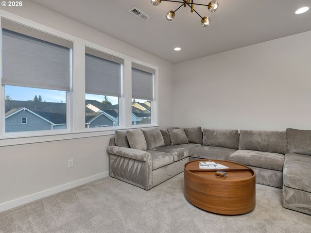 17012 Ne 27TH Ct, Ridgefield, WA 98642