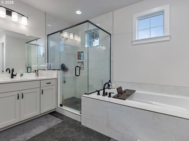 17012 Ne 27TH Ct, Ridgefield, WA 98642