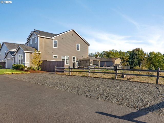 17012 Ne 27TH Ct, Ridgefield, WA 98642