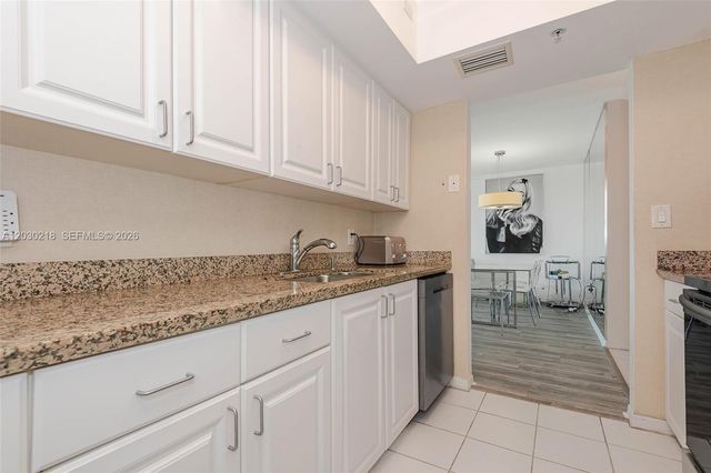 90 Alton Road 607, Miami Beach, FL 33139
