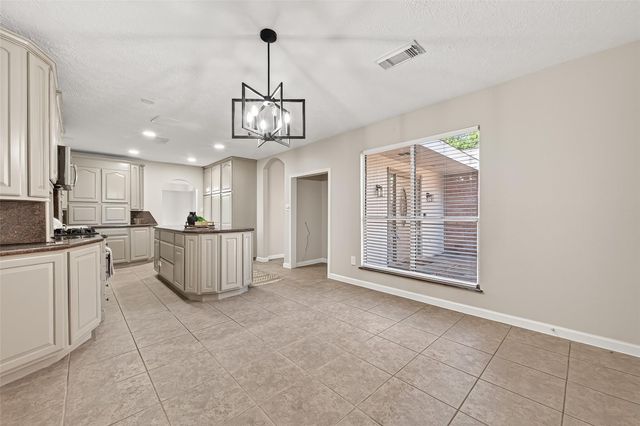 1903 Wingleaf Drive, Houston, TX 77084