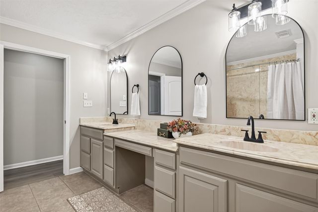 1903 Wingleaf Drive, Houston, TX 77084