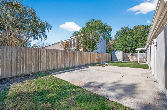 1903 Wingleaf Drive, Houston, TX 77084