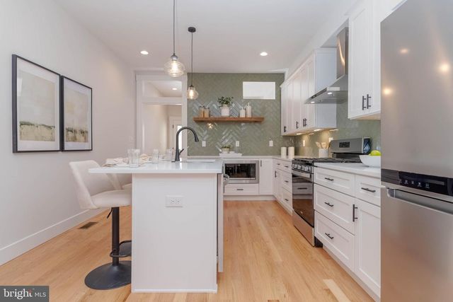 704 S CONKLING ST, Baltimore, MD 21224