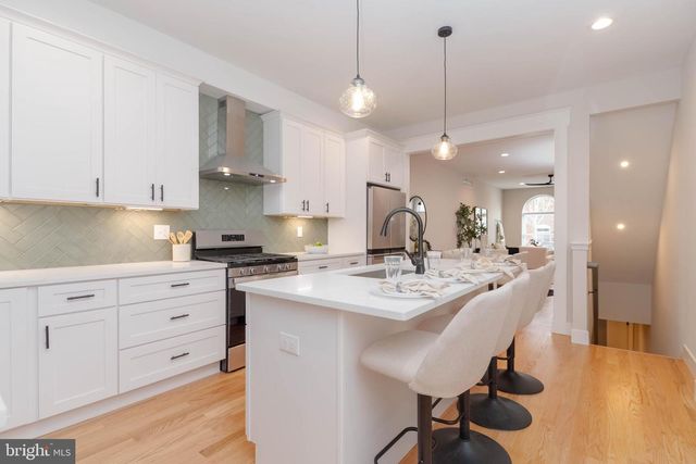 704 S CONKLING ST, Baltimore, MD 21224