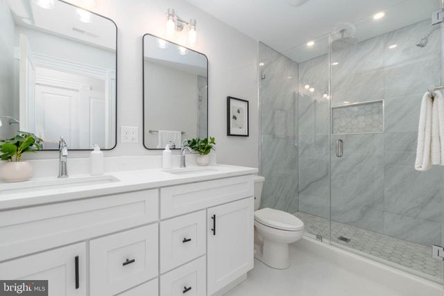 704 S CONKLING ST, Baltimore, MD 21224