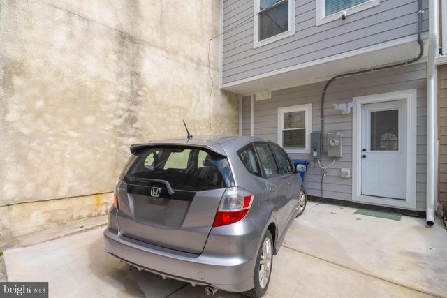 704 S CONKLING ST, Baltimore, MD 21224