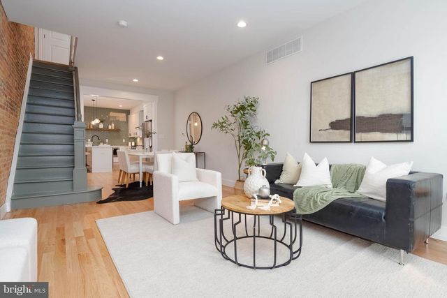 704 S CONKLING ST, Baltimore, MD 21224