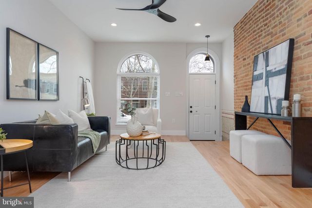 704 S CONKLING ST, Baltimore, MD 21224