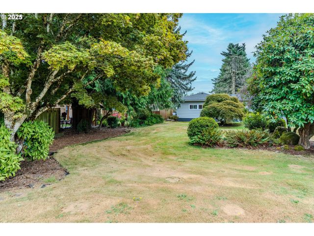 5441 Se WELCH Rd, Gresham, OR 97080