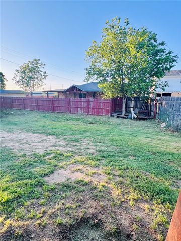 3005 Ronay Drive, Forest Hill, TX 76140
