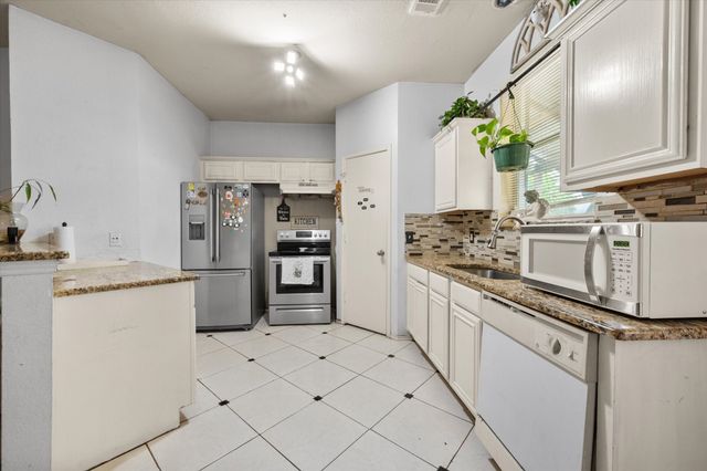 3005 Ronay Drive, Forest Hill, TX 76140