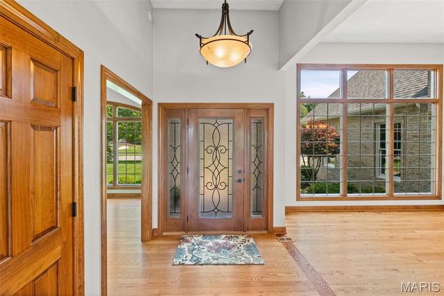 8402 Braeswood Estates Drive, O'fallon, IL 62269