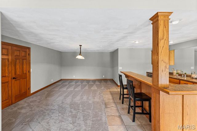 8402 Braeswood Estates Drive, O'fallon, IL 62269