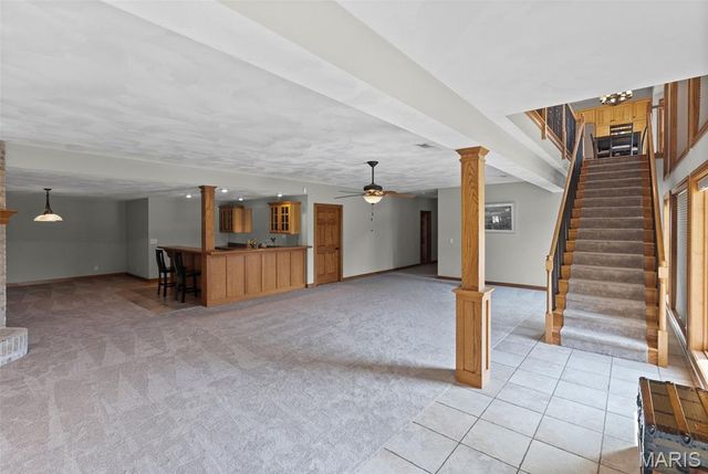 8402 Braeswood Estates Drive, O'fallon, IL 62269