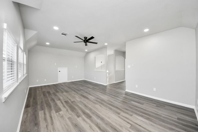 13111 Porter Meadow Lane, Houston, TX 77014