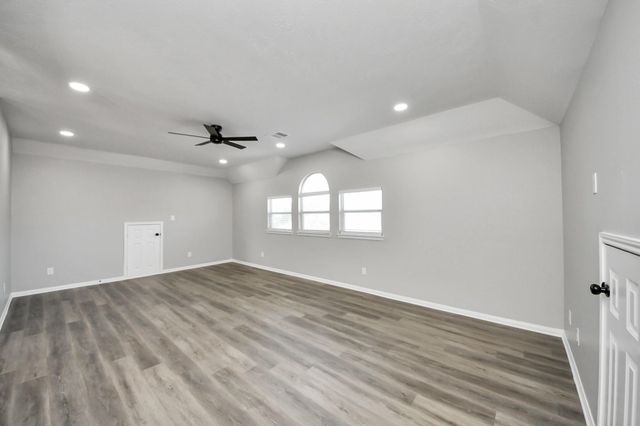 13111 Porter Meadow Lane, Houston, TX 77014