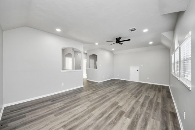 13111 Porter Meadow Lane, Houston, TX 77014