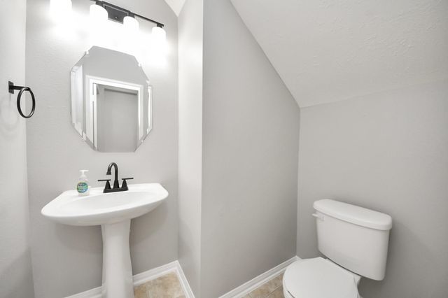 13111 Porter Meadow Lane, Houston, TX 77014