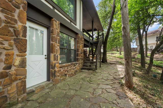 633 Kenwood Drive, Bartlesville, OK 74006