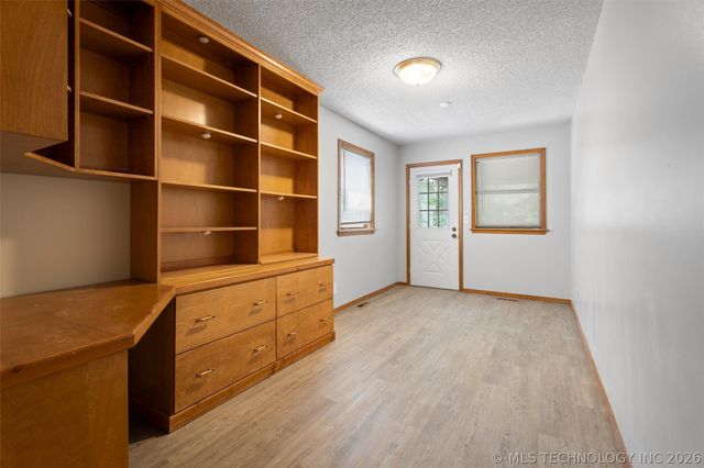 633 Kenwood Drive, Bartlesville, OK 74006