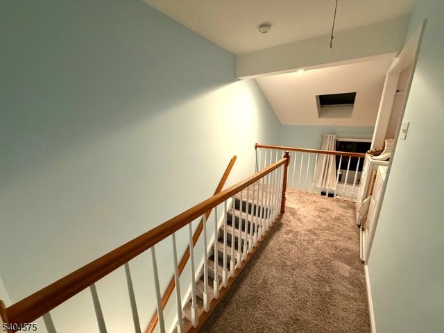 67 Victory Ct, Victory Gardens Boro, NJ 07801