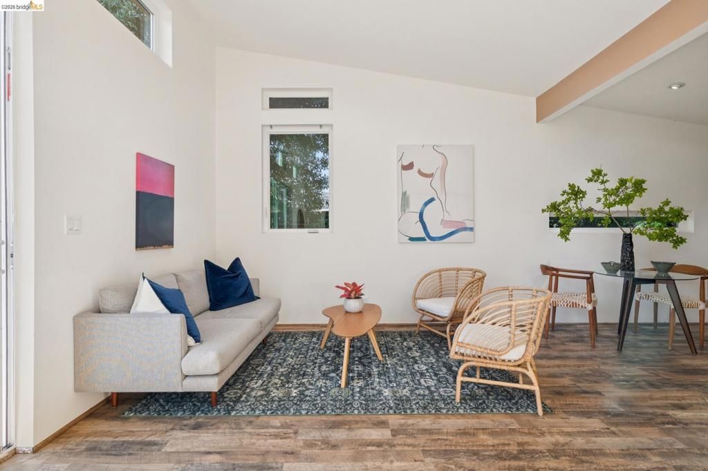 Image 38 of property listing at 738 Ventura St, Richmond, CA 94805