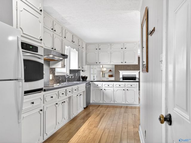 155 W Highlander Road, Harvest, AL 35749