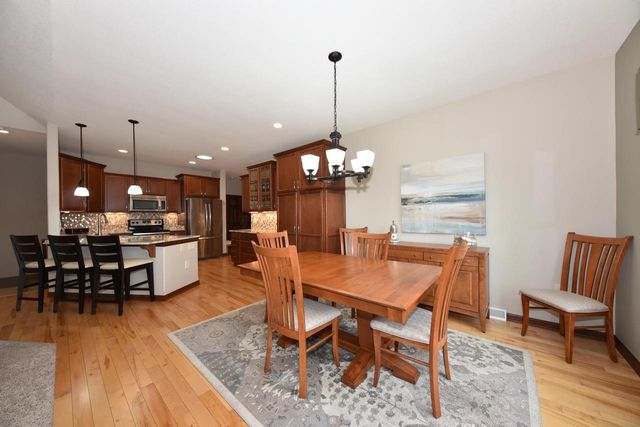 3905 S Five Iron COURT, New Berlin, WI 53151