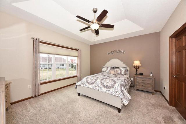 3905 S Five Iron COURT, New Berlin, WI 53151