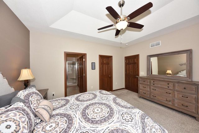 3905 S Five Iron COURT, New Berlin, WI 53151