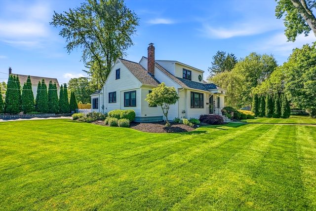 106 Sherry Street, Northbridge, MA 01588