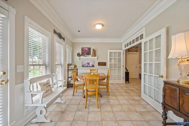 2710 Arbor Oak Drive SE, Owens Cross Roads, AL 35763