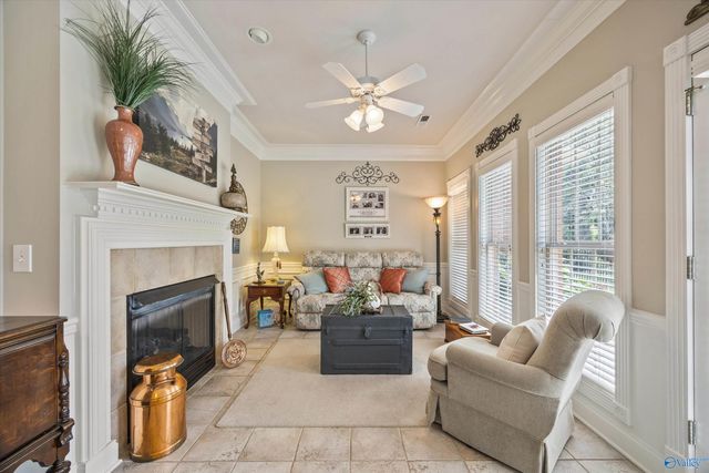 2710 Arbor Oak Drive SE, Owens Cross Roads, AL 35763