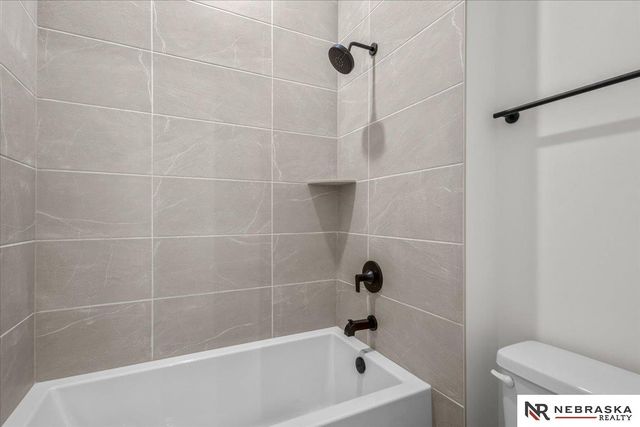 18400 Nicholas Road, Plattsmouth, NE 68048