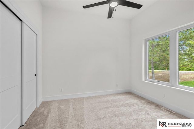 18400 Nicholas Road, Plattsmouth, NE 68048