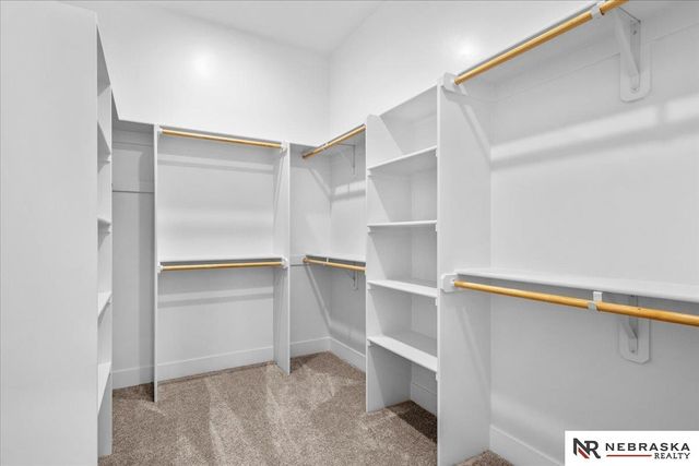 18400 Nicholas Road, Plattsmouth, NE 68048
