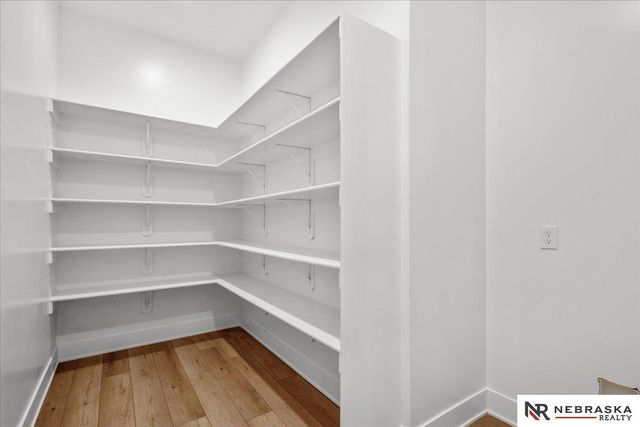 18400 Nicholas Road, Plattsmouth, NE 68048