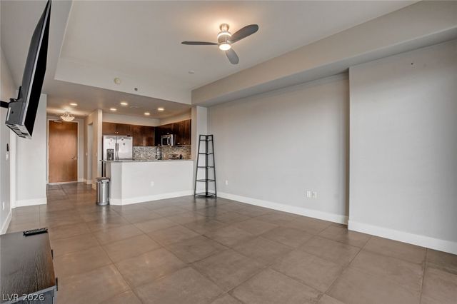 8255 Las Vegas Boulevard 1504, Las Vegas, NV 89123