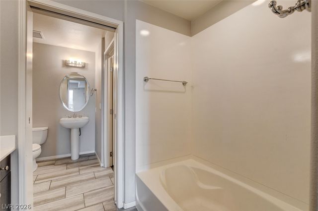 8255 Las Vegas Boulevard 1504, Las Vegas, NV 89123
