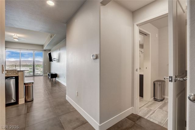 8255 Las Vegas Boulevard 1504, Las Vegas, NV 89123
