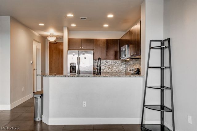 8255 Las Vegas Boulevard 1504, Las Vegas, NV 89123