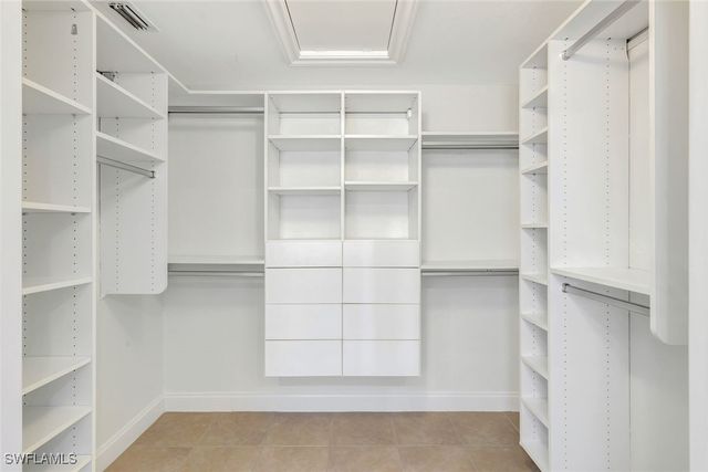 7052 Timberland CIR, Naples, FL 34109