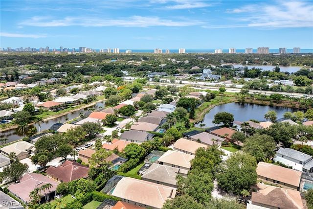 7052 Timberland CIR, Naples, FL 34109