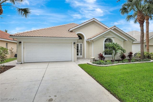 7052 Timberland CIR, Naples, FL 34109