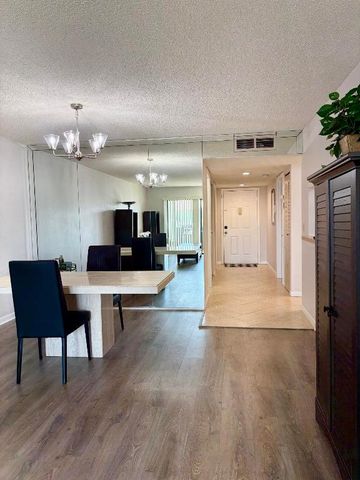 15451 Pembridge Drive 217, Delray Beach, FL 33484