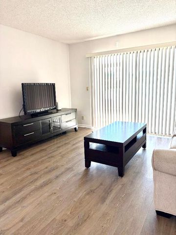 15451 Pembridge Drive 217, Delray Beach, FL 33484