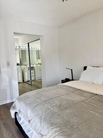 15451 Pembridge Drive 217, Delray Beach, FL 33484